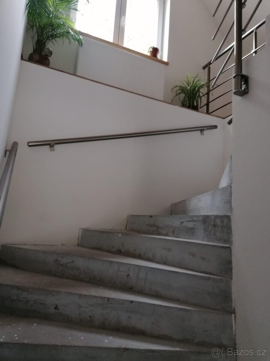 prodám nerezové zábradlí