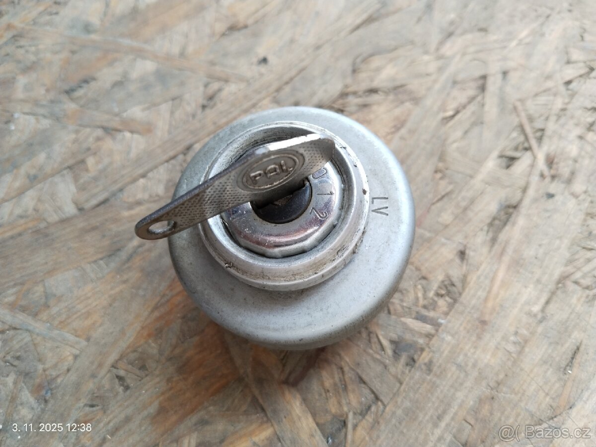 ČZ skútr, Tatran, Manet, Velorex - startovací poloha