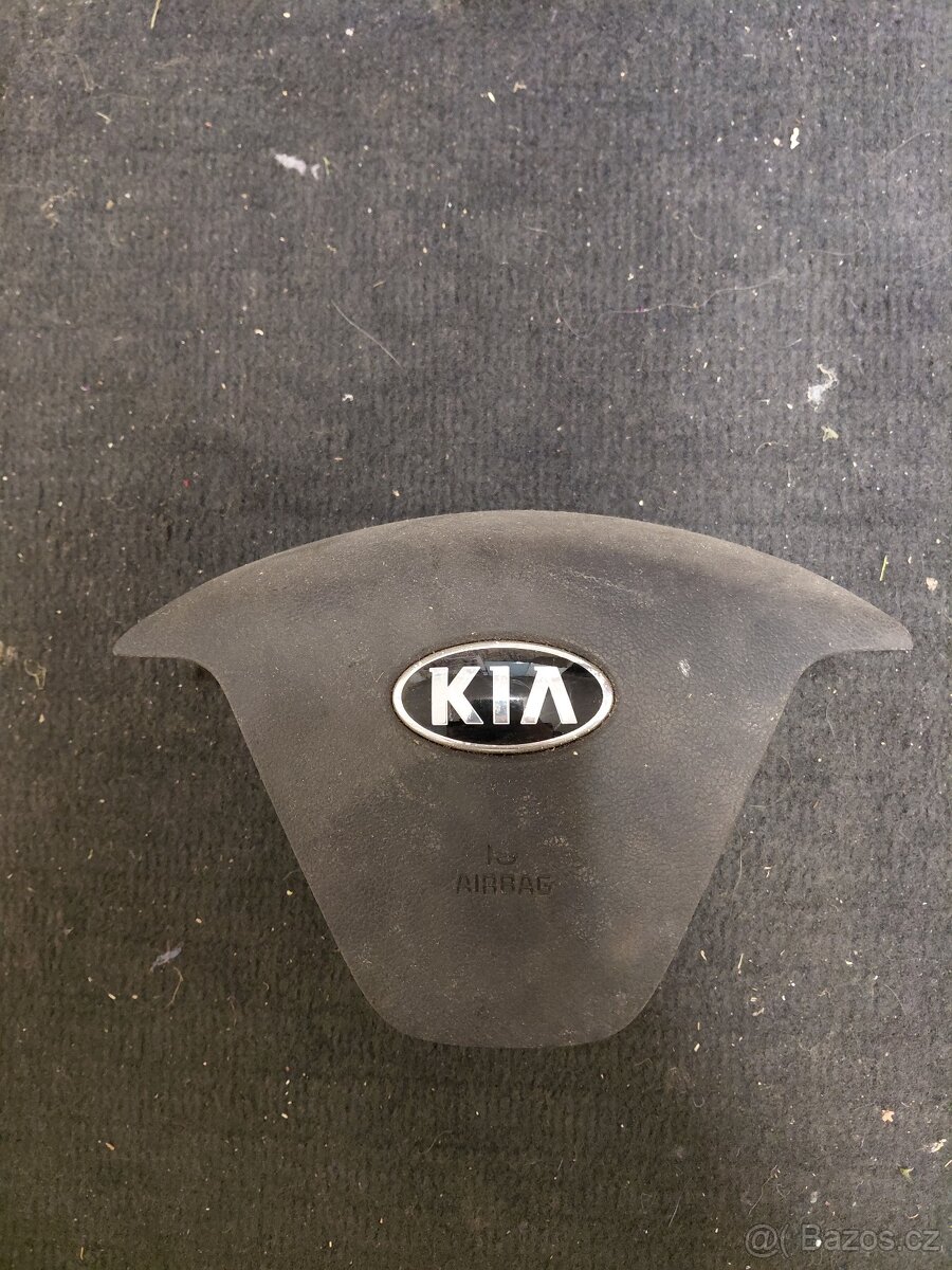 Kia airbag