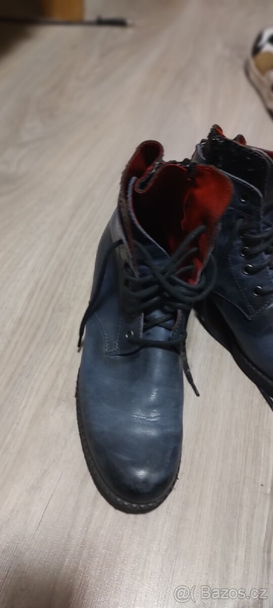 Dámské sněrovací boty Rieker