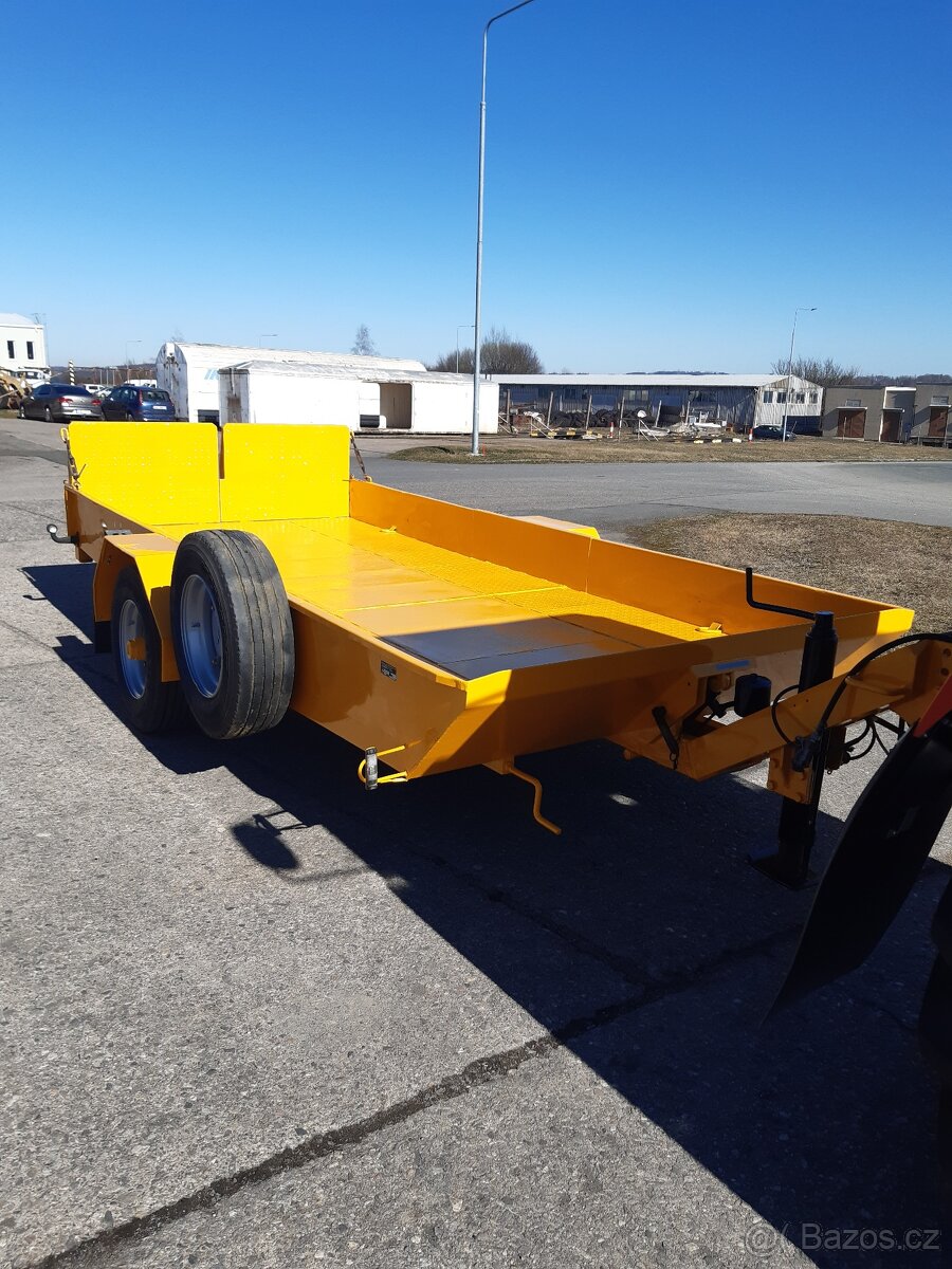 Podvalník na přepravu unc a jiných strojů