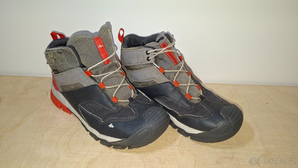 Outdoorové boty Crossrock vel. 34