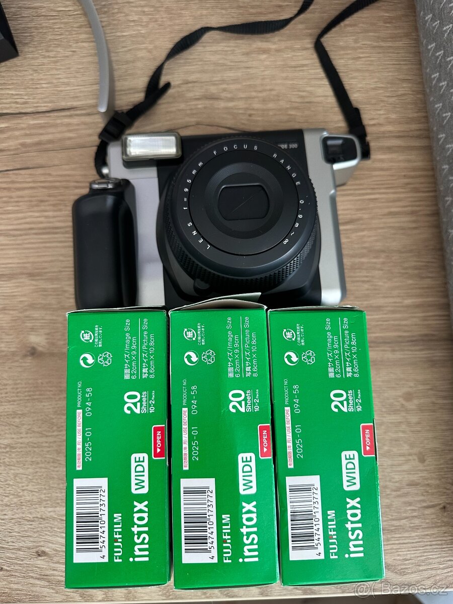 Fujifilm instax Wide 300 camera EX D + 60 ks fotopapíru