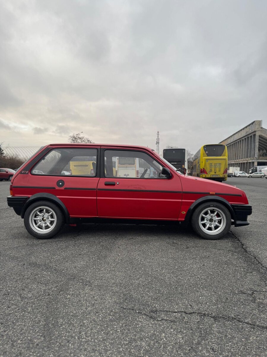 Prodám MG Metro Turbo.