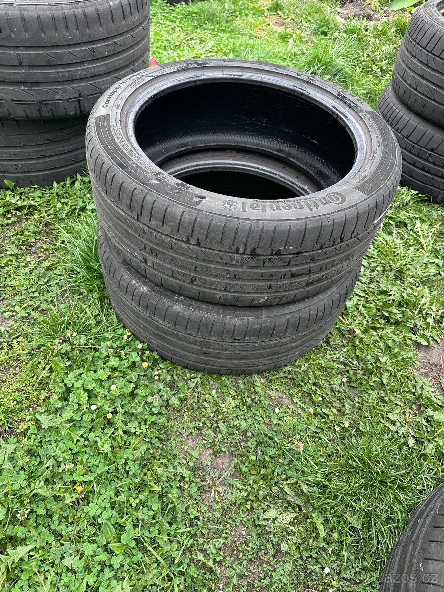 2ks letních pneu 225/45 R18 Continental