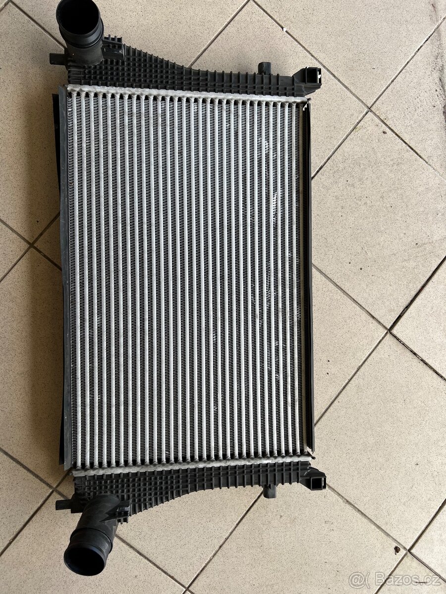VAG 2.0 TSi chladic vzduchu - Golf 7R