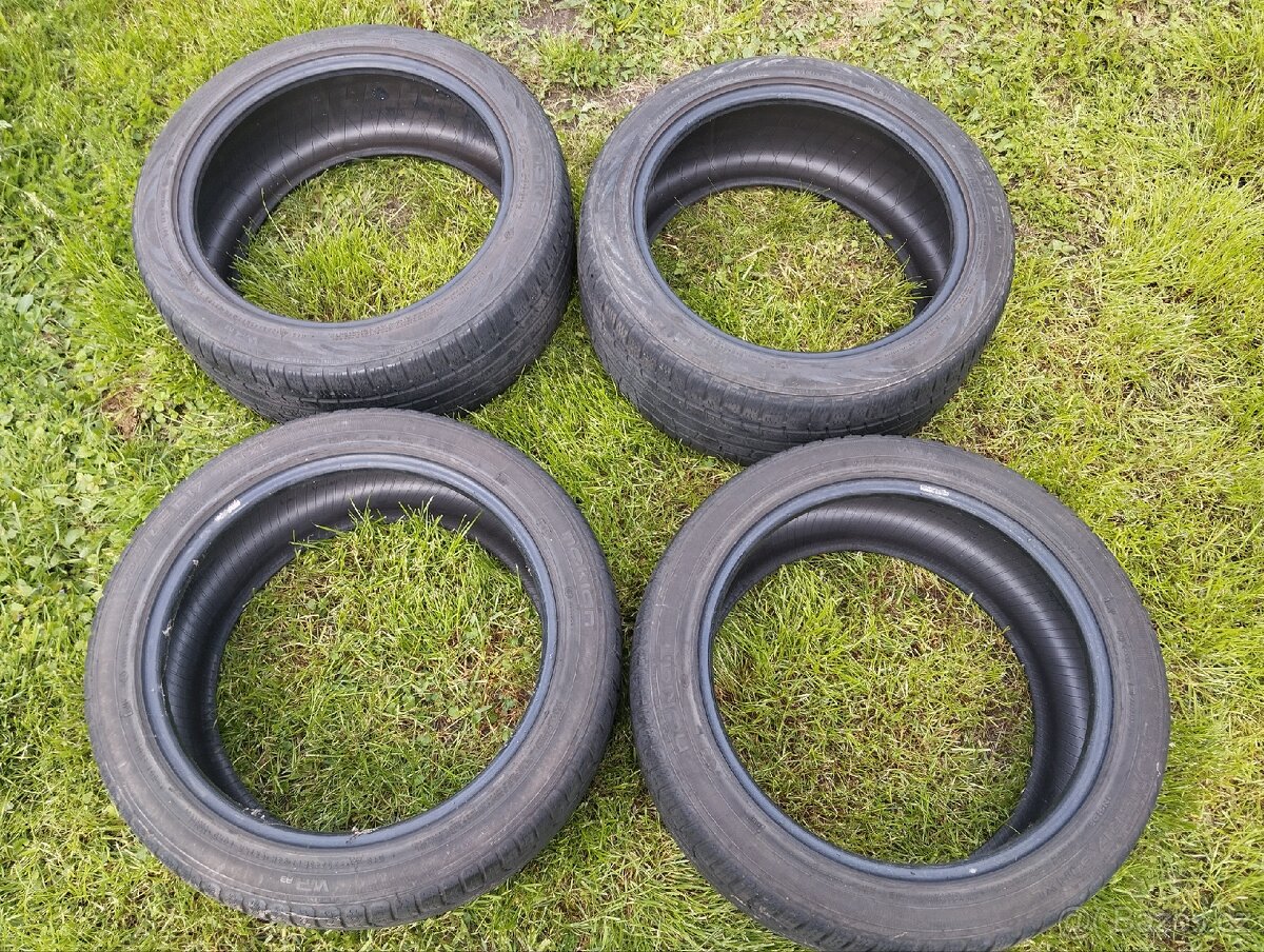 Pneu 225/45 R17