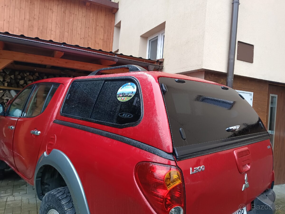 Mitsubishi l 200 hard top