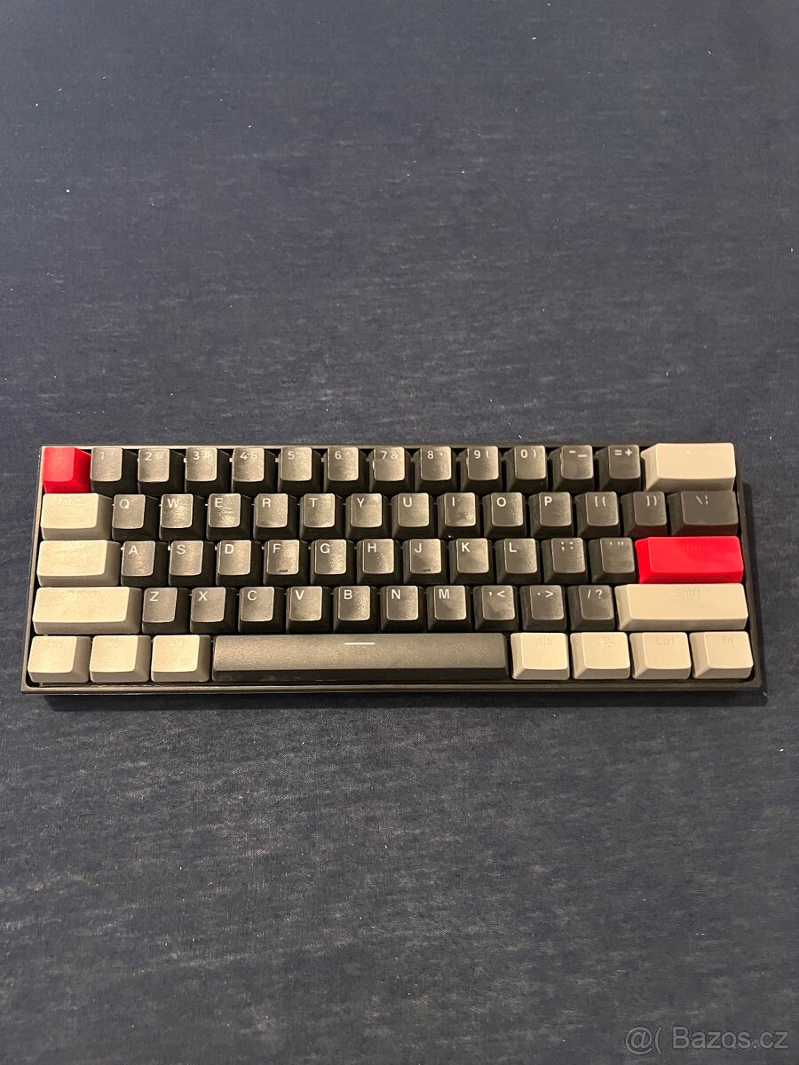 Yenkee atom