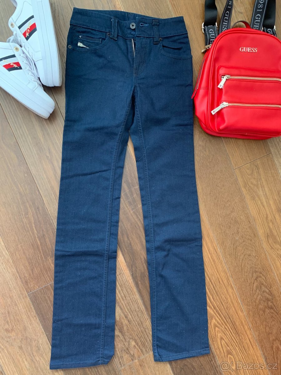 Diesel jeansy džíny