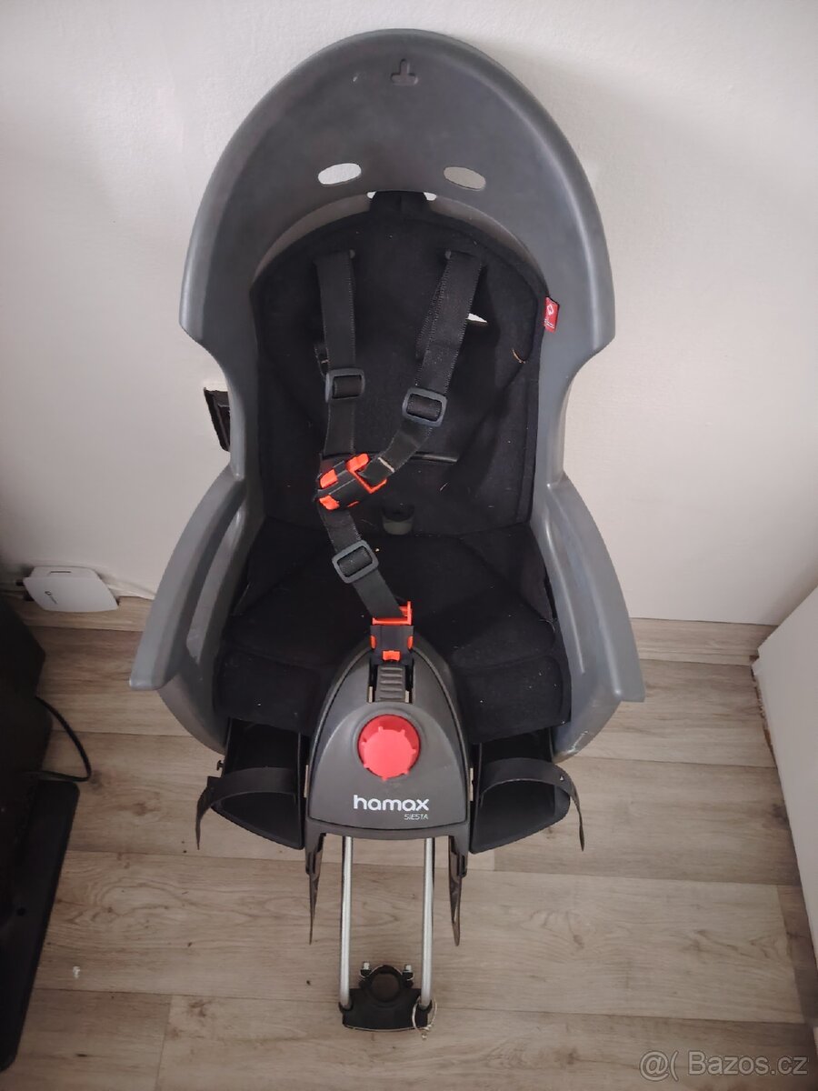 Hamax siesta cyklosedacka na zámek