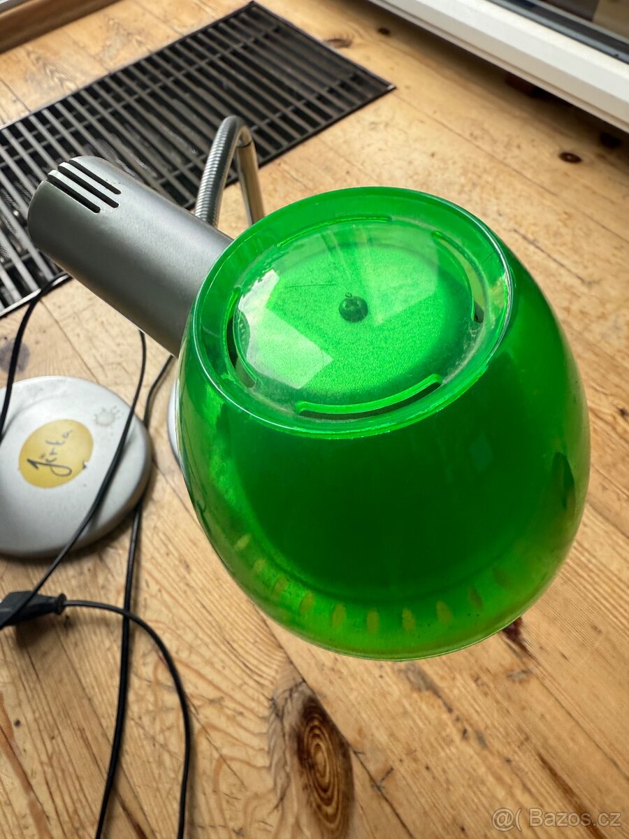 Stolní lampa