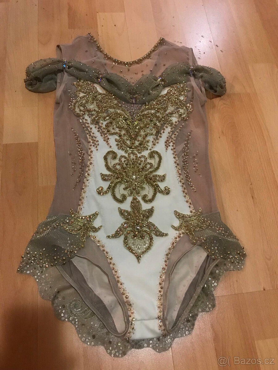 Sportovní dres na moderní gymnastiku