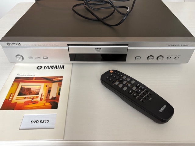 Yamaha DVD-S540 DVD/CD přehrávač