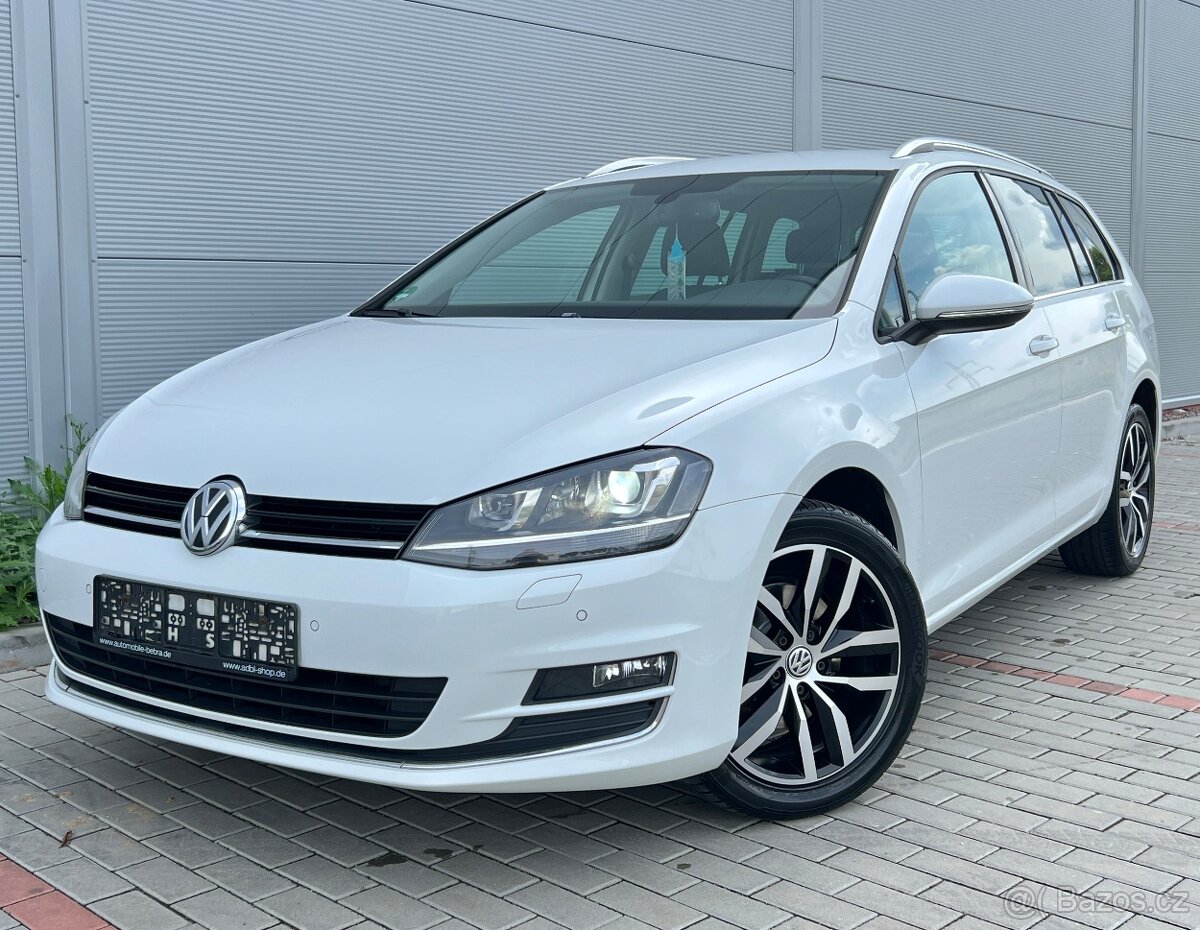 Volkswagen Golf VII 2.0TDI 110KW DSG HIGHLINE,ALU R17,Bi-XEN