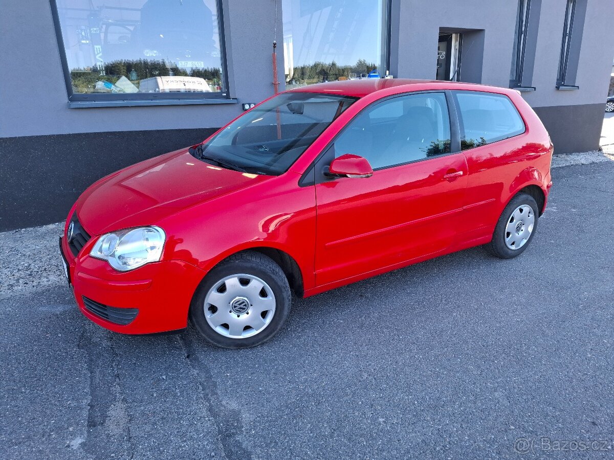 POLO 1.4 16V r.06 200000 km-doloženo, VELMI SOLIDNÍ, TAŽNÉ