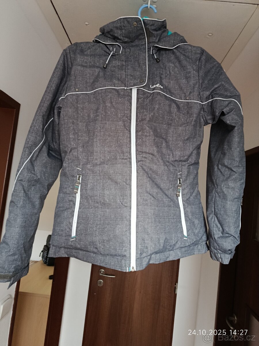 zimni bunda zn. Wedze. úplně nová, nenošená.XS-S