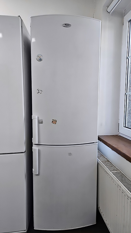 Lednice s mrazákem WHIRLPOOL, kombinovaná, výška 188 cm,
