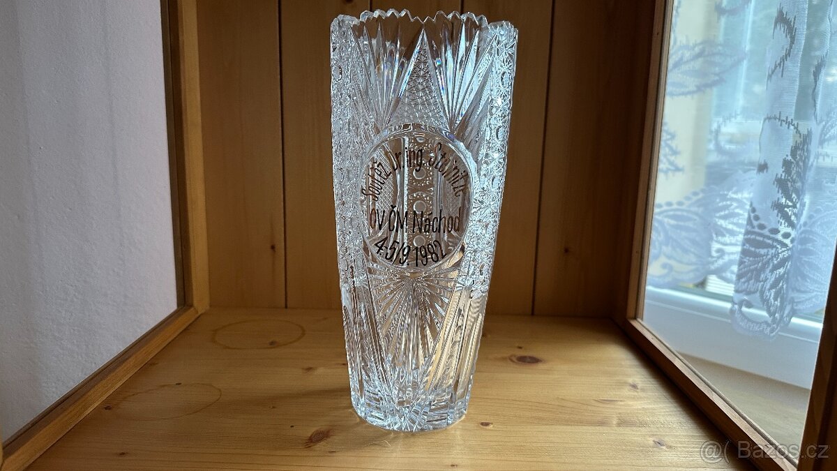 Váza - české broušené sklo