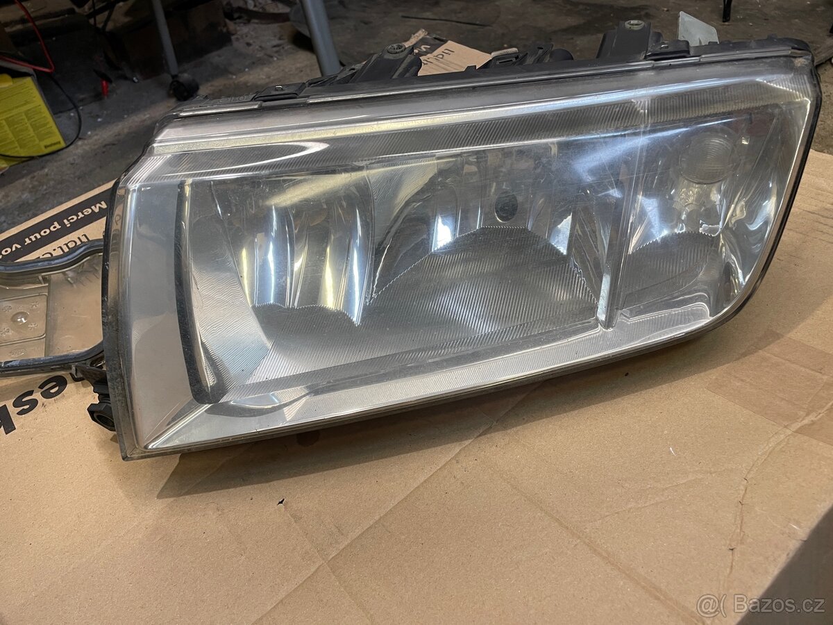 Škoda Fabia 1 přední světlo leve
