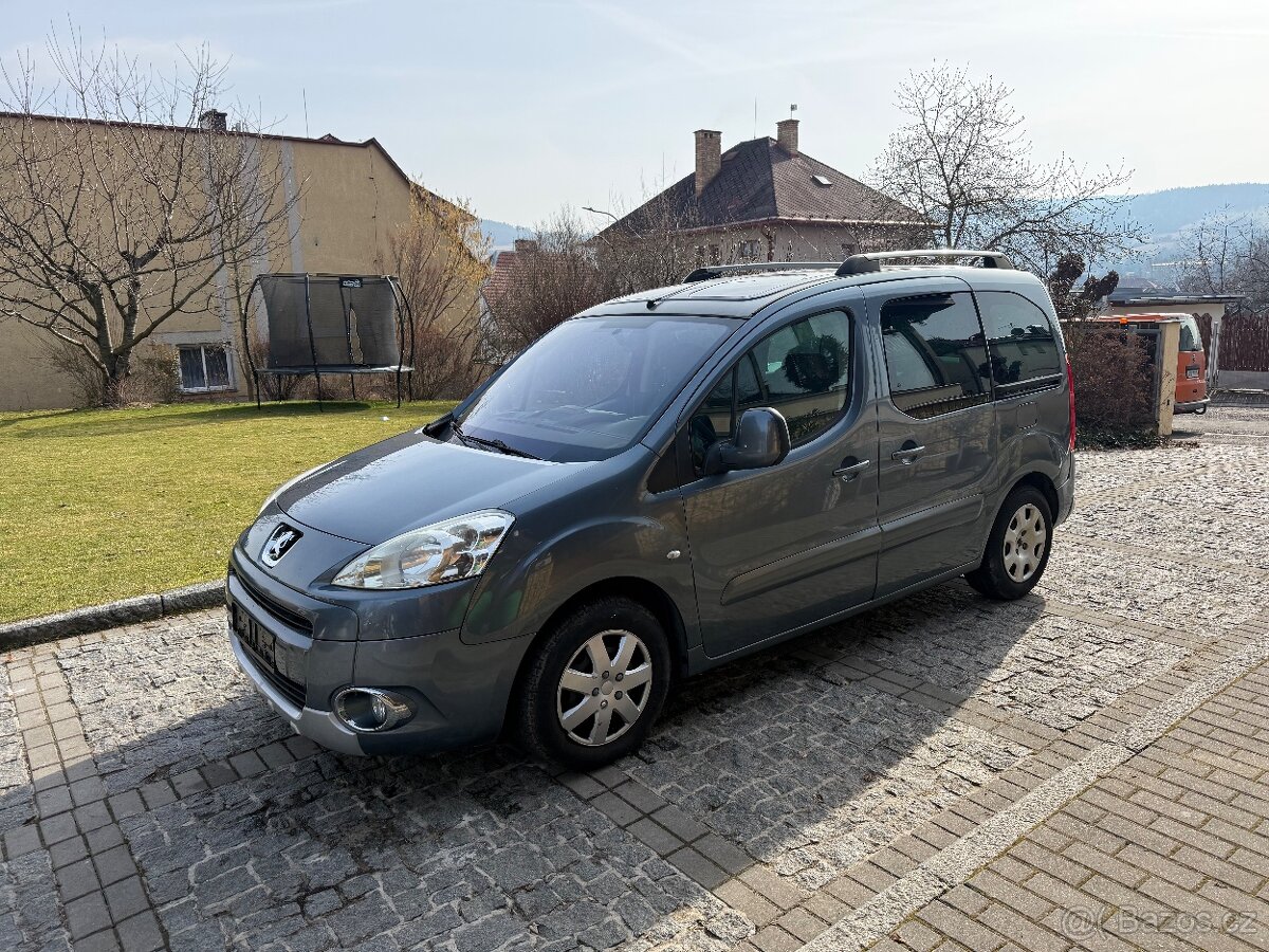 PEUGEOT PARTNER TEPEE 2009 1.6i 16v / BERLINGO