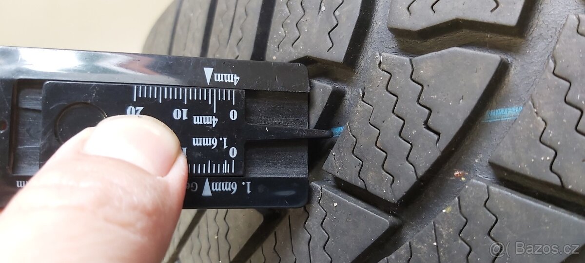pneu Bridgestone Blizzak 225/55/17 101V Vzorek 5mm