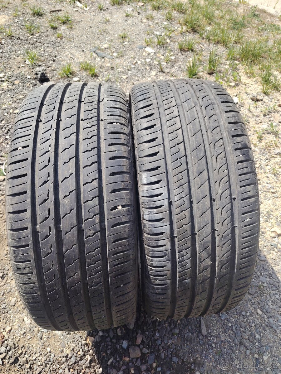 2 ks letních pneu Barum 215/45 R17