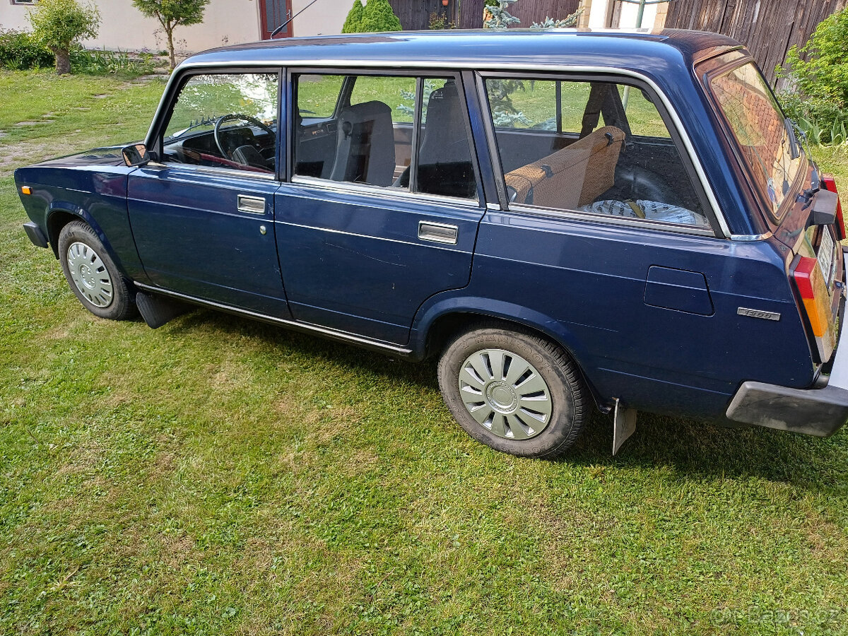 VAZ Lada 2104 combi