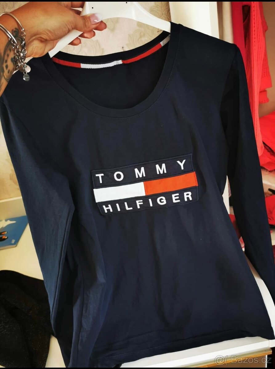 Damske triko Tommy Hilfiger vel L