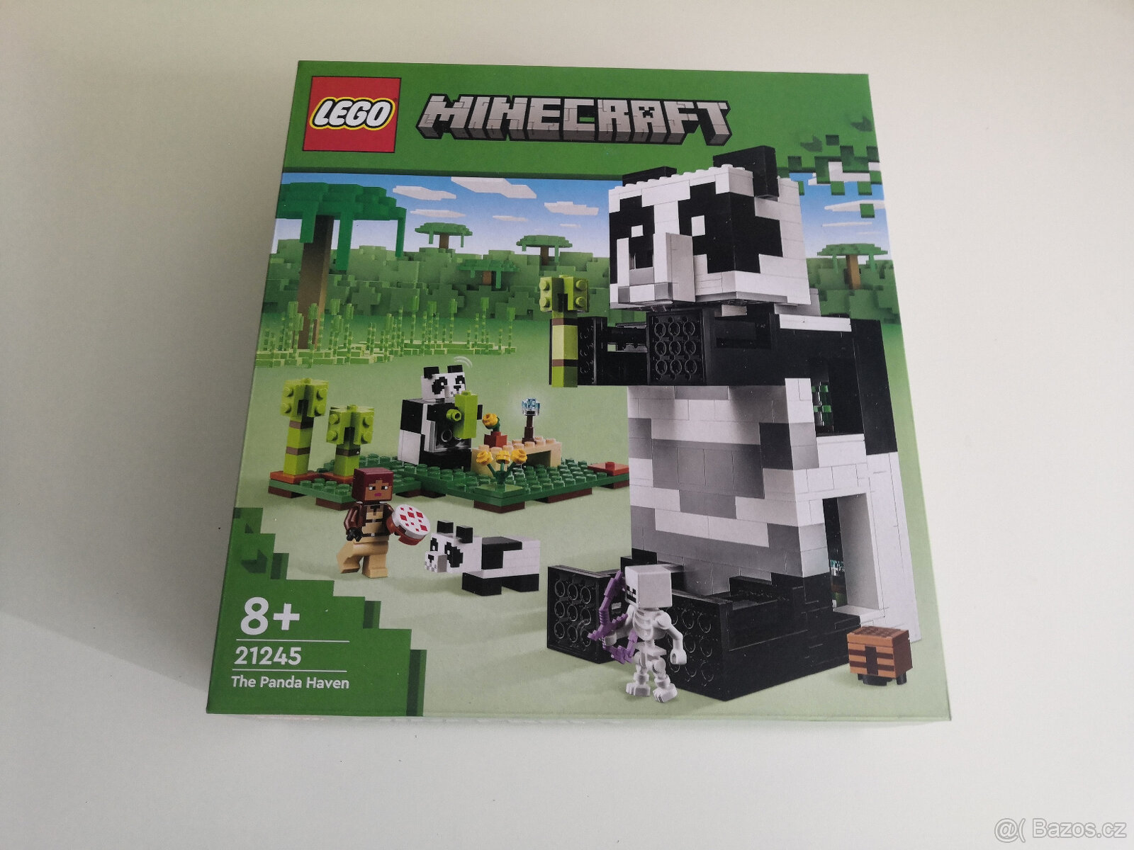 LEGO (21245), Minecraft: Pandí útočiště