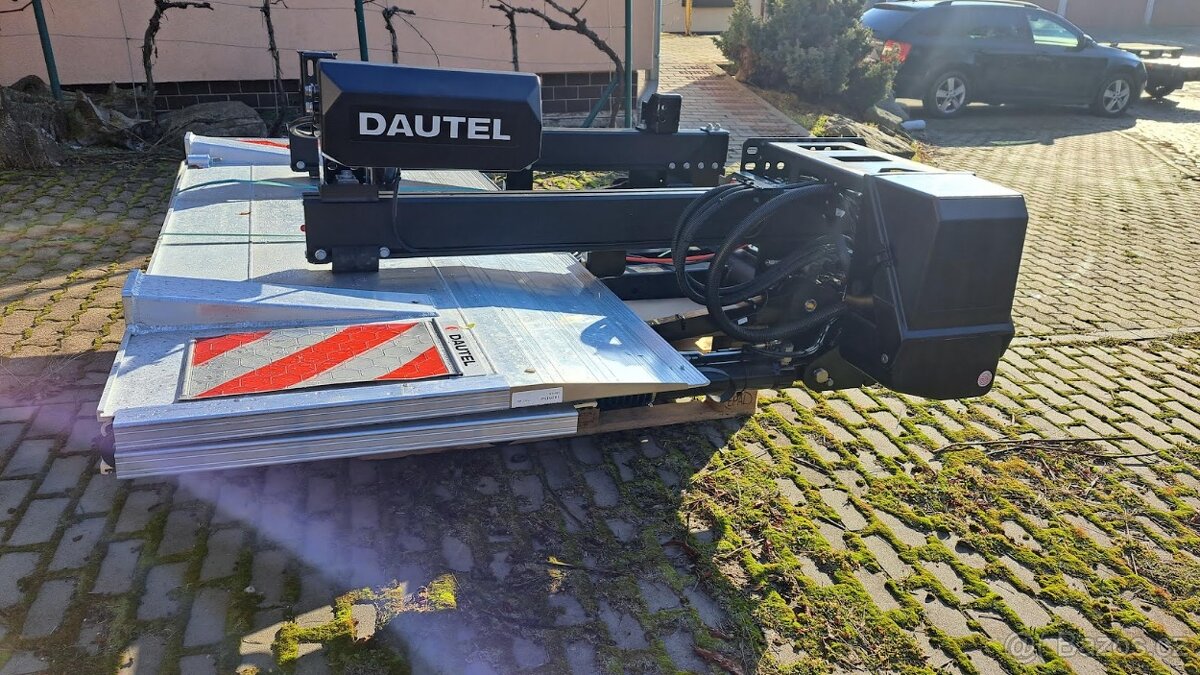 Nová zasouvací plošina Dautel DS 2000VAL
