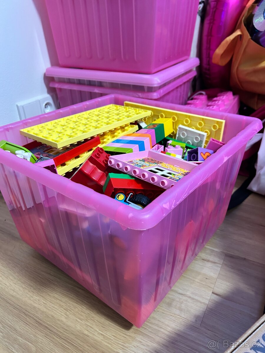 Lego duplo 4,5 kg vcetne boxu
