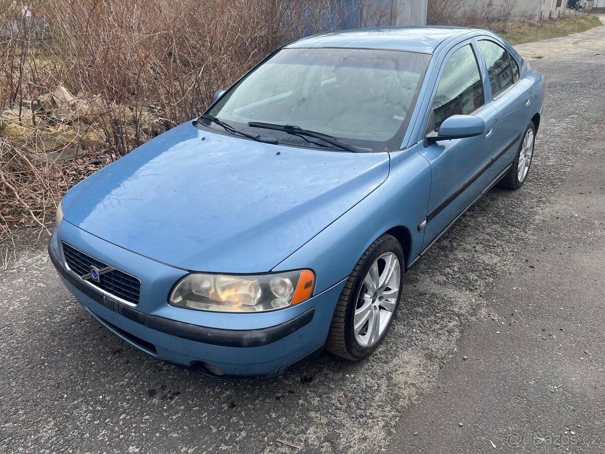 Volvo S60 2.5T 154kw AWD
