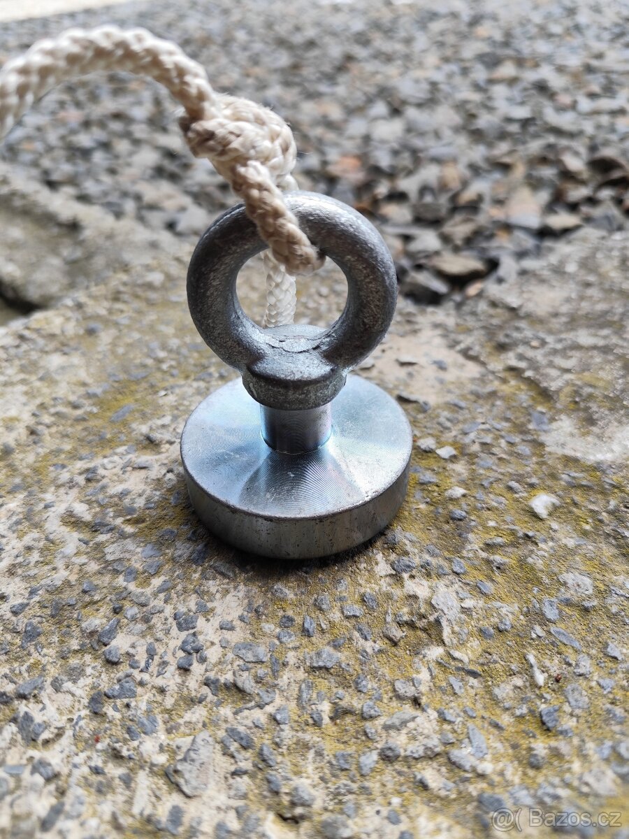 Magnet na hledání pokladů