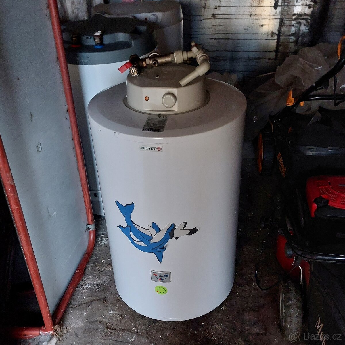 Elektrický bojler na 100 litrů