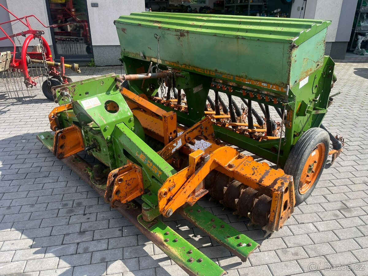 SECÍ KOMBINACE, AMAZONE D8 2,5m