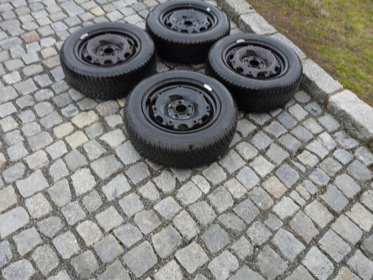 ZIMNÍ PNEU + DISKY 185/60R14 ŠKODA VW SEAT