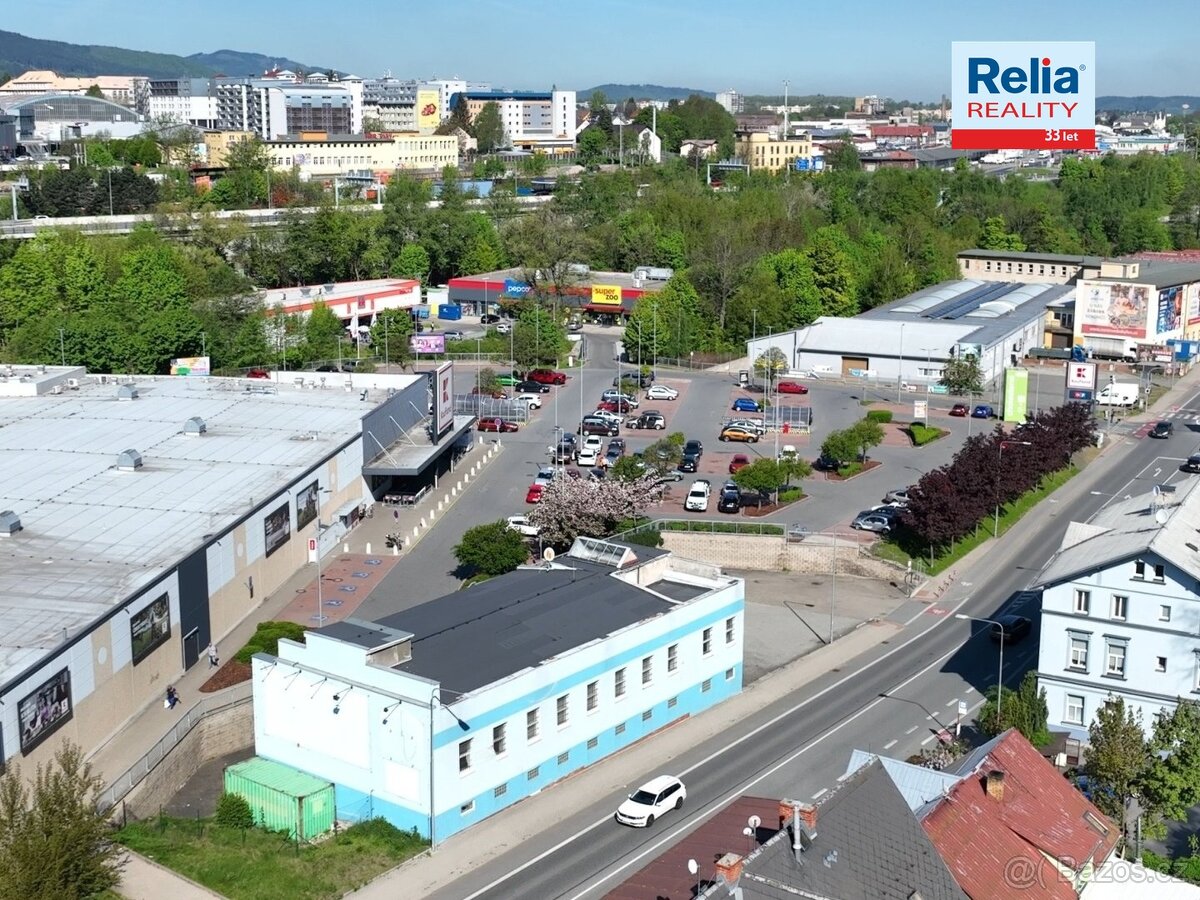 Pronájem obchodních prostor o výměře 610 m2 na frekventované