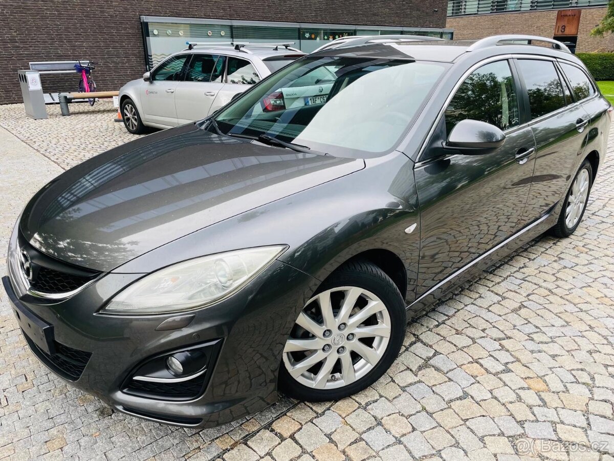 Mazda 6 2.0i 114KW AUT FACELIFT SENZORY VÝHŘEV TAŽNÉ