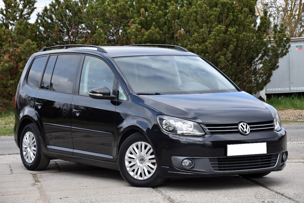 Volkswagen Touran 1.4 TSi DSG,KLIMA,TEMPOMAT,VÝHŘEV,123173KM