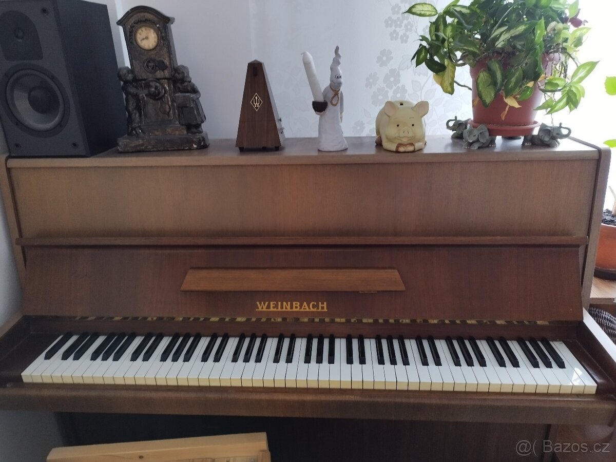 Pianino Weinbach