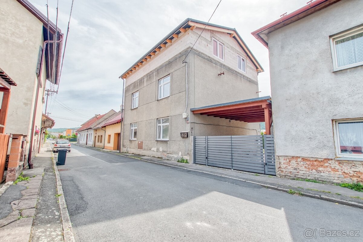 Prodej rodinného domu s potenciálem přes 270 m2 plochy