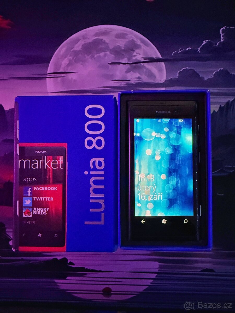 Nokia Lumia 800 CZ distribuce