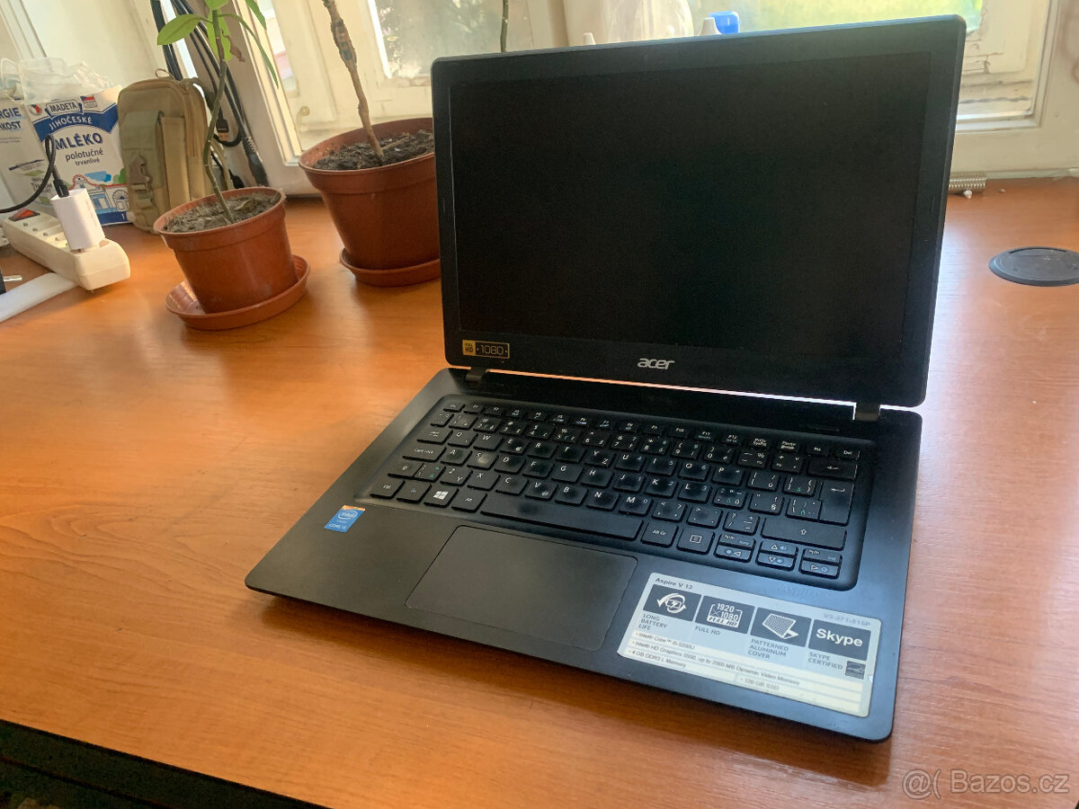 NB Acer Aspire V13 V3-371, i5, 16GB RAM, SSD, Windows 11