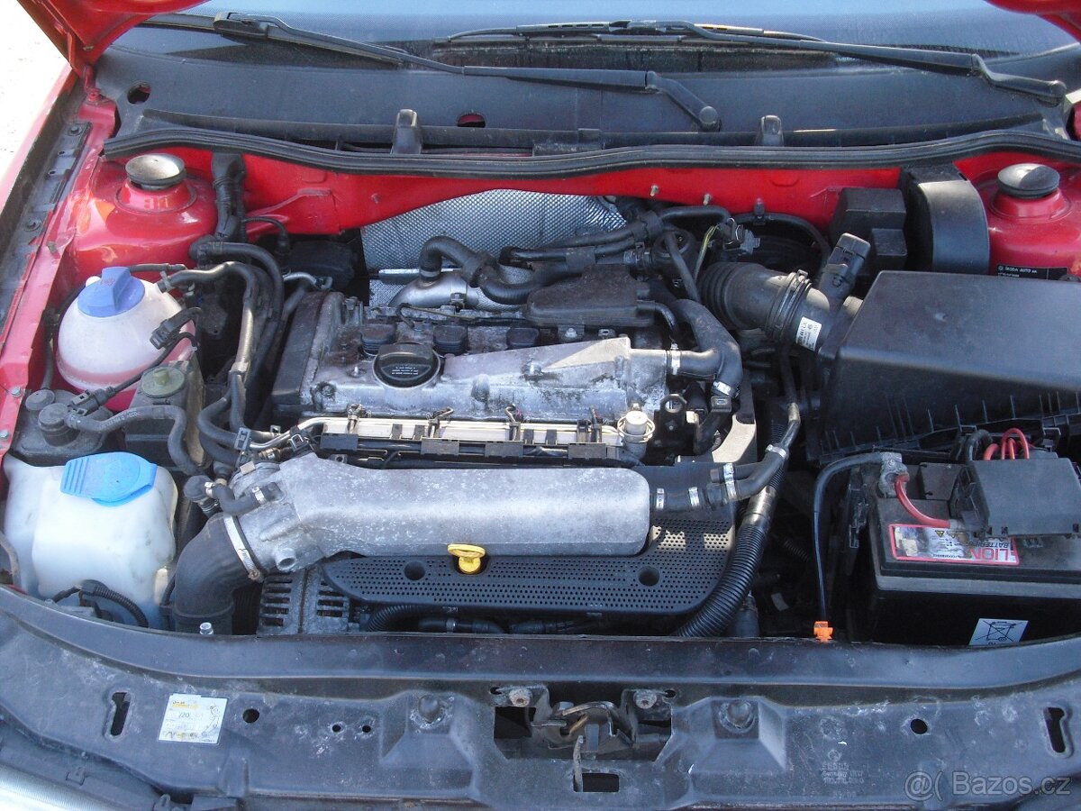 Motor Octavia RS1