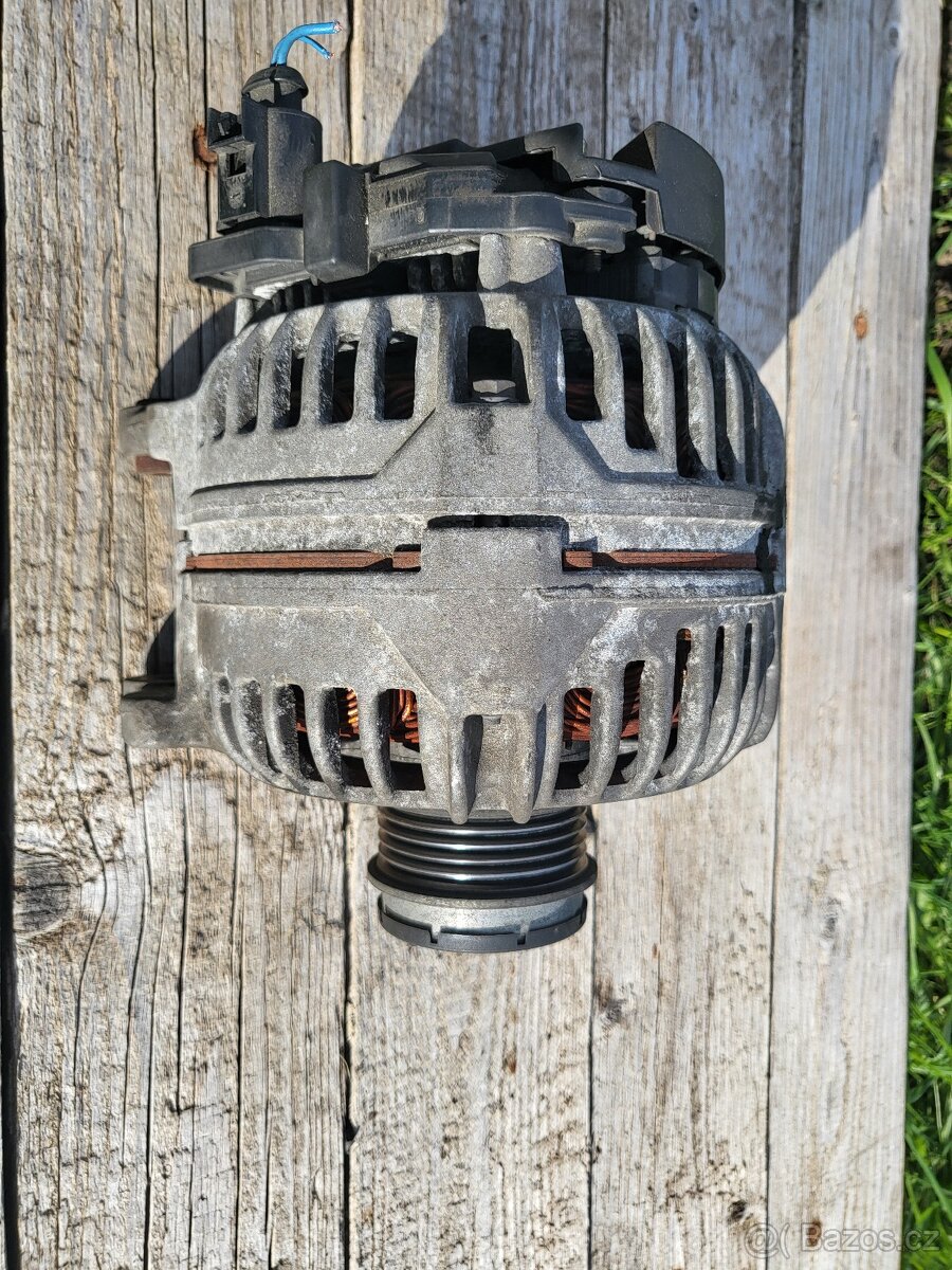 Alternátor Volkswagen Passat B 5,5 ( 3BG )