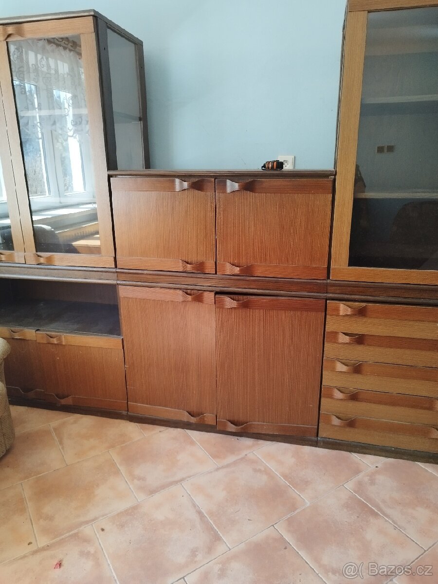 Obývací stěna ,300Kč