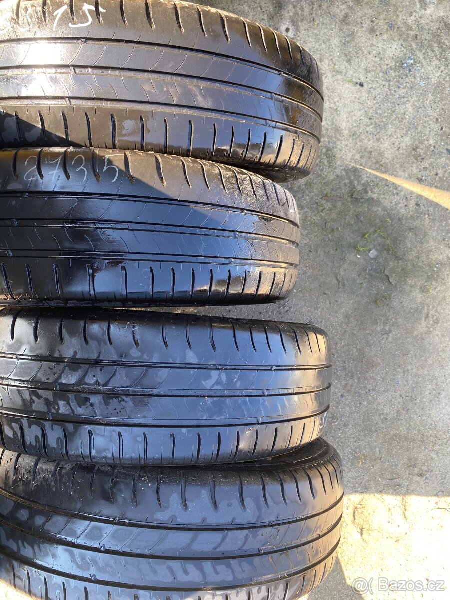 Pneu 205/65 R15