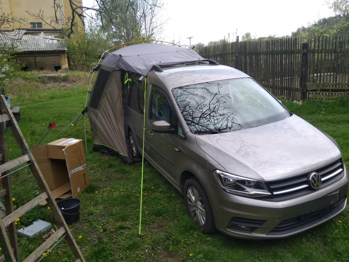 Předstan k dodávce WV (Caddy, Transporter) Outwell Woodcrest