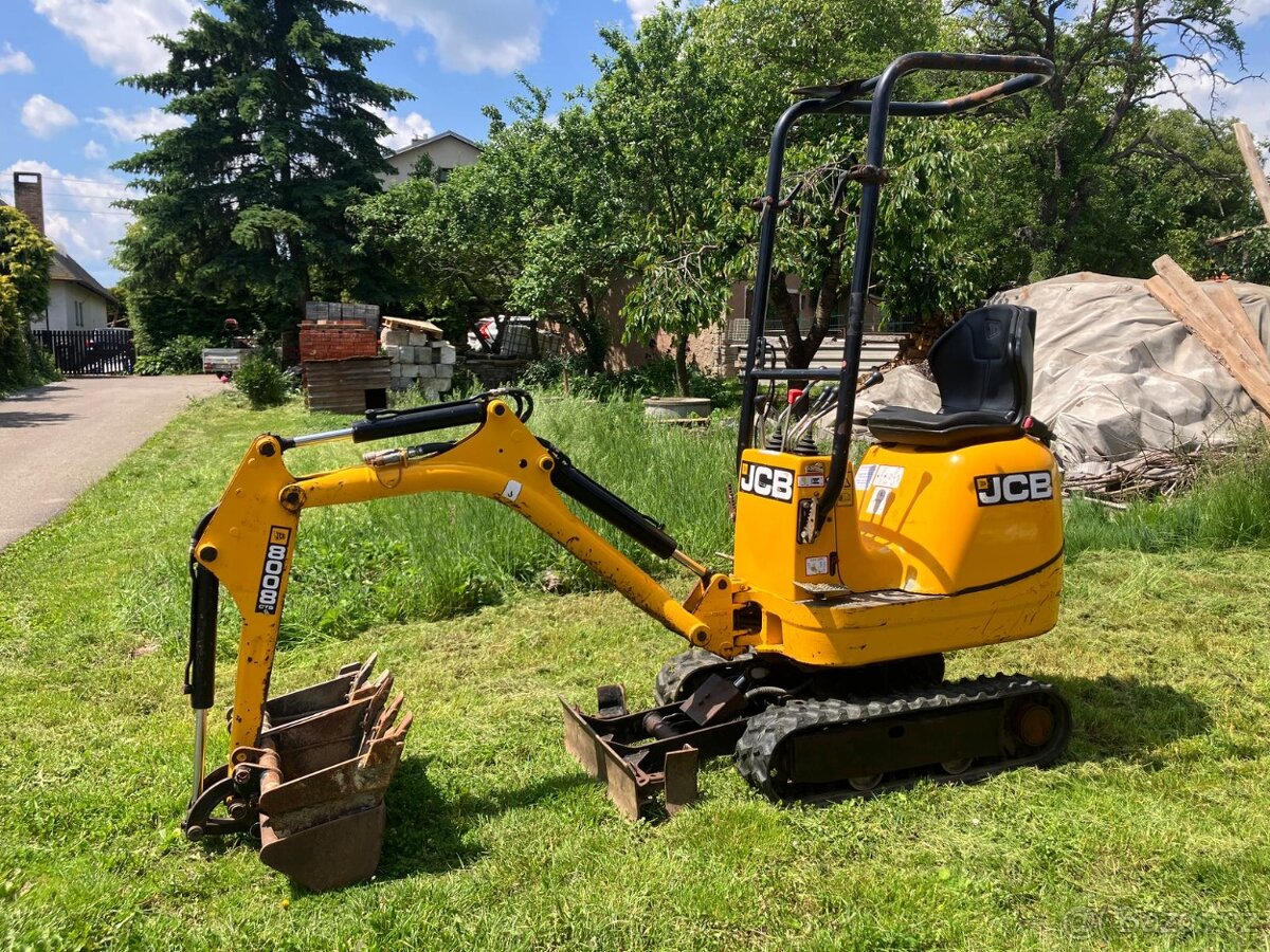 Prodám JCB 8008 CTS